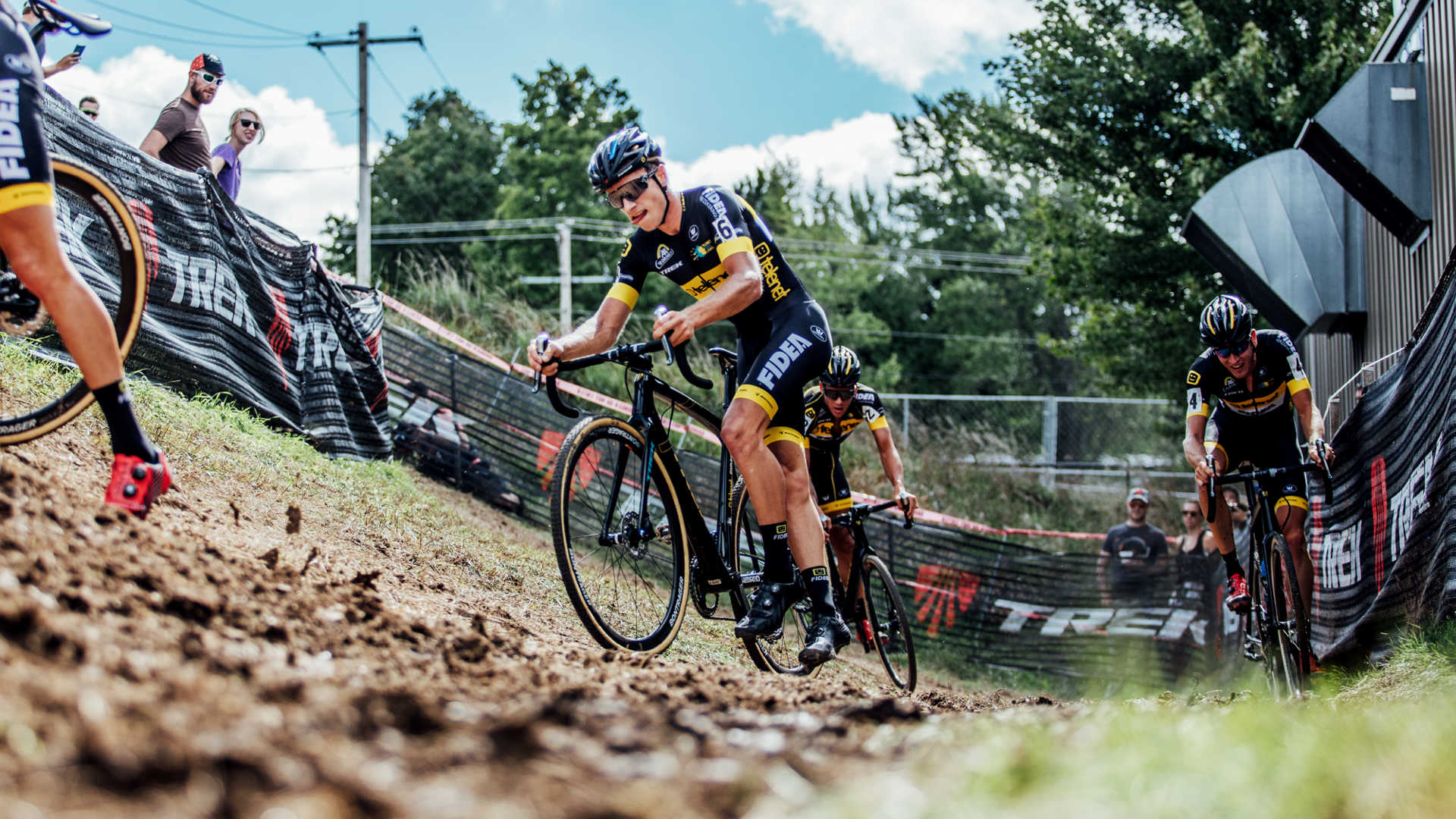CROSS CYKLER FRA TREK
