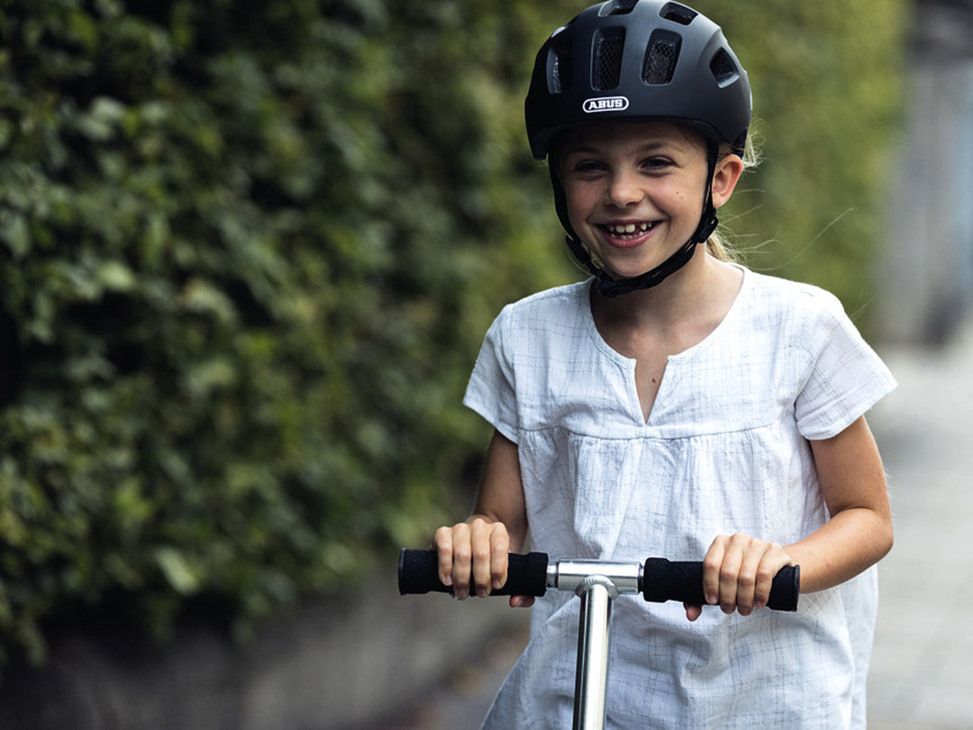 Abus Youn-I 2.0 Mono Cykelhjelm