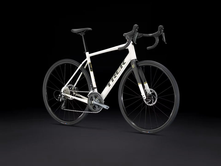 Trek Domane AL 4 2026 Landevejscykel