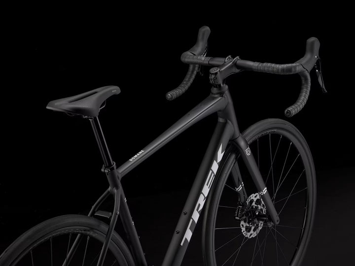 Trek Domane AL 5 2026 Landevejscykel