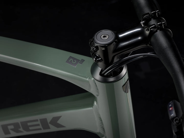 Trek Dual Sport 2 2025 Hybridcykel Herre