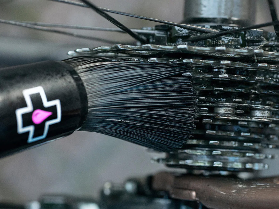MUC-OFF Drivetrain brush Rensebørste
