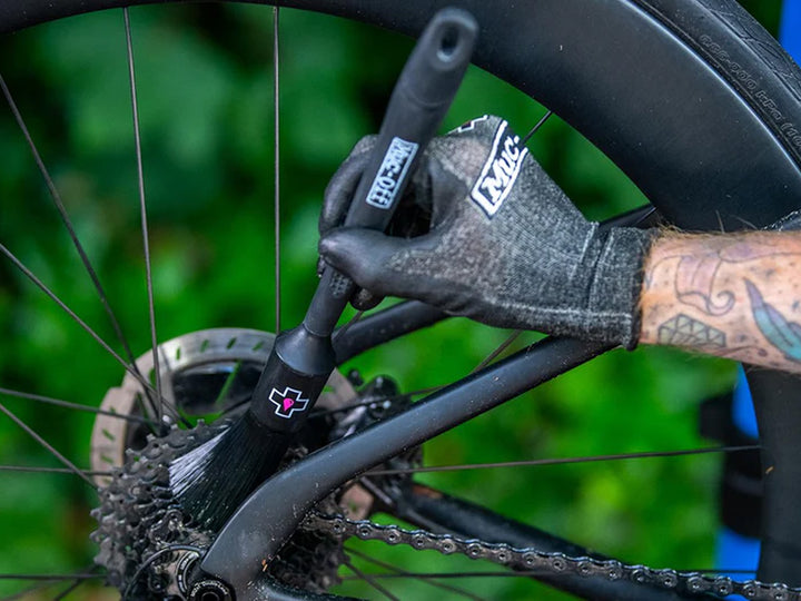 MUC-OFF Drivetrain brush Rensebørste