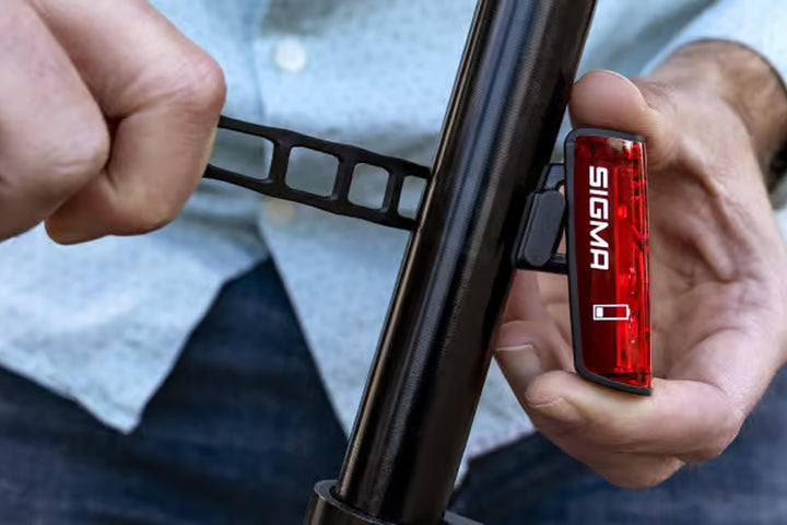 SIGMA SPORT Blaze USB Baglygte